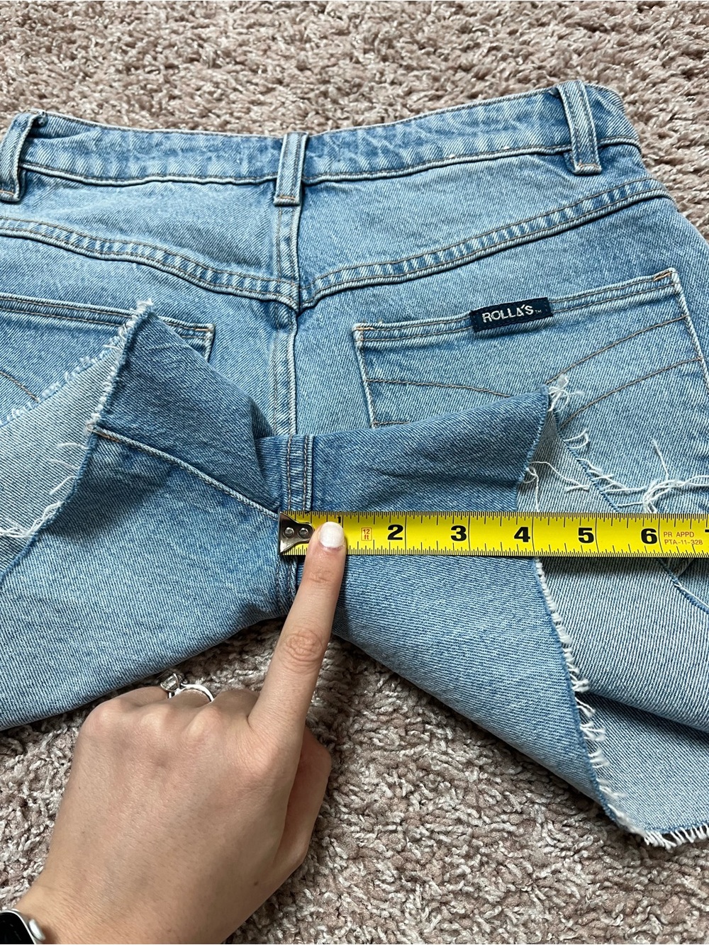 ROLLA'S Original Light Blue High-Rise Frayed Denim Shorts - Picture 7 of 9